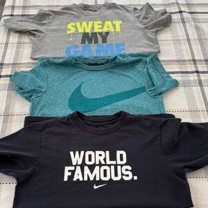 Nike Kids Short Sleeve Tees - Gray, Teal, Black size M